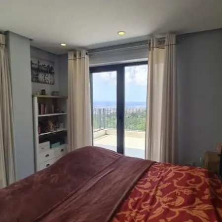 Luxury With Stunning Panoramic Views In Tirana! Willa *